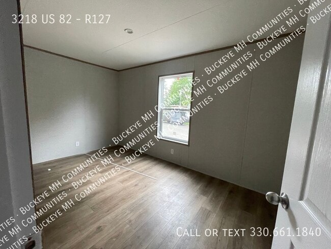 Building Photo - 3218 OH-82
