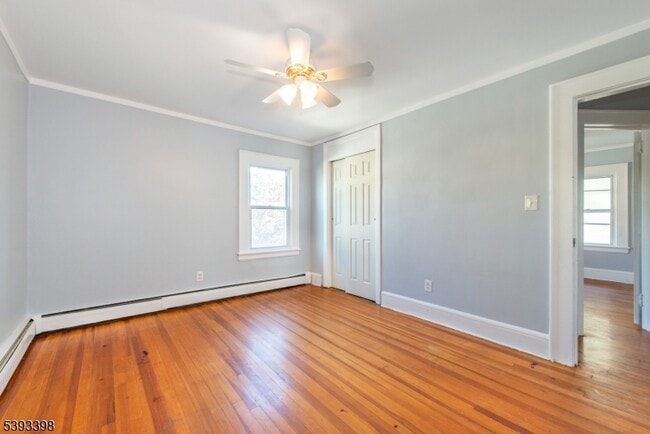 Building Photo - 86 Watsessing Ave