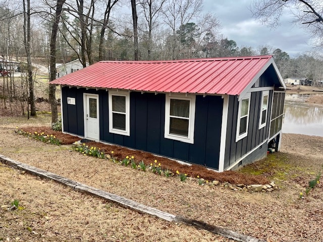 Building Photo - 2207 White Oak Ln