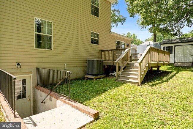 Building Photo - 1544 Avenue C