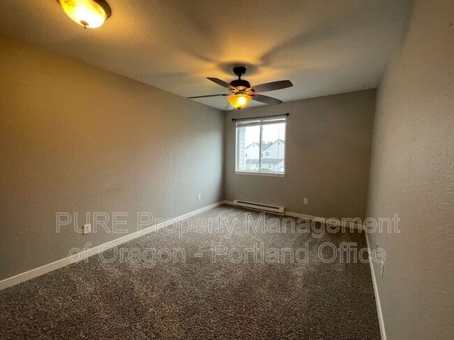 Building Photo - 7254 SE Thiessen Rd