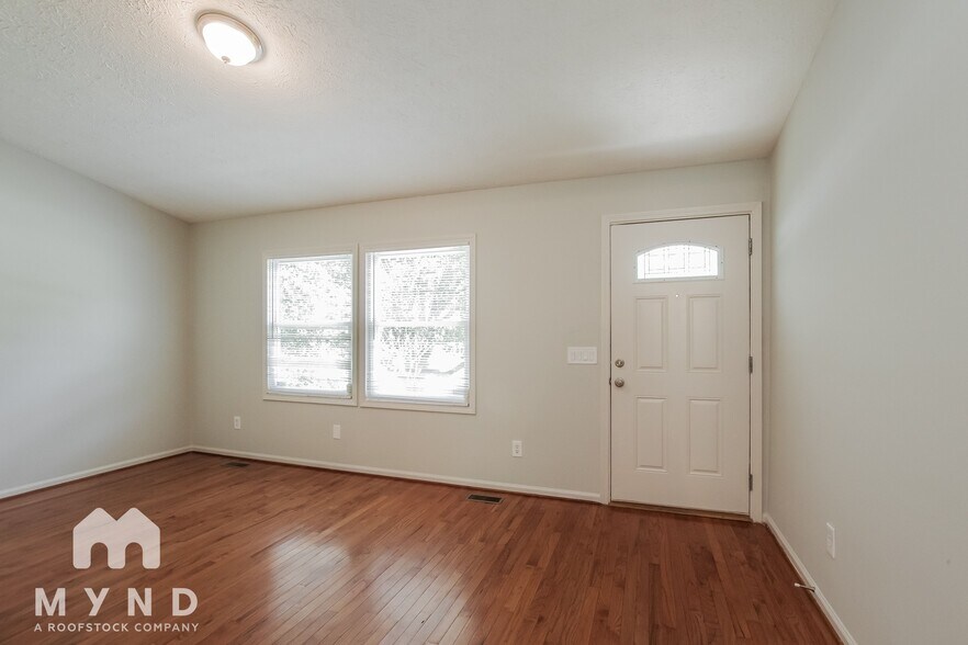 Building Photo - 7610 Denon Hills Dr