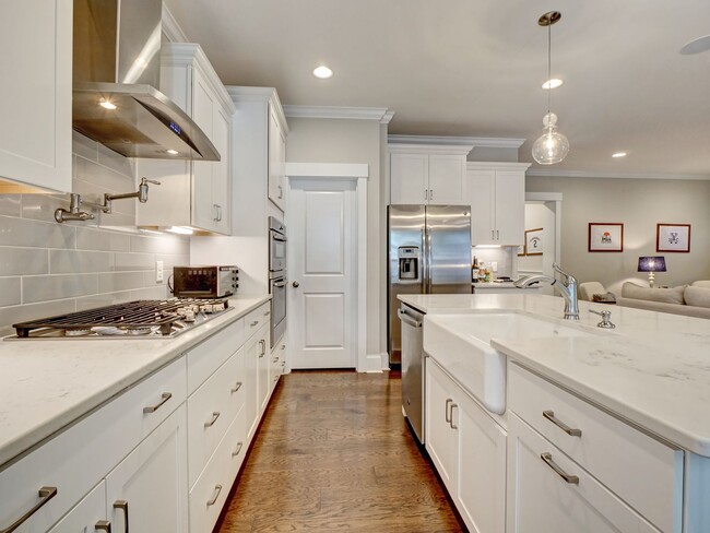 Building Photo - Charming 4 Bedroom Cottage Available in Ogden, NC