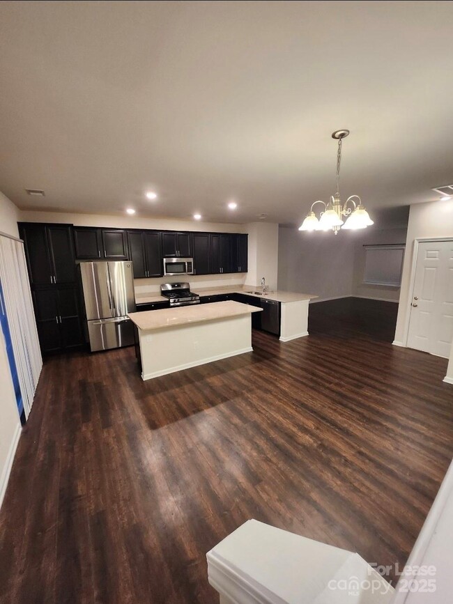 Building Photo - 15248 Wrights Crossing Dr