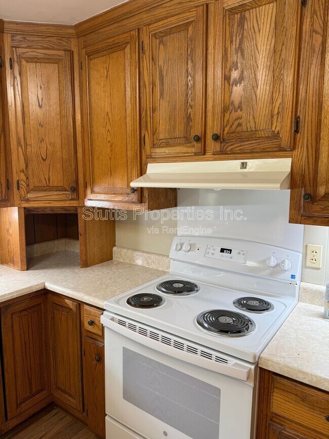 Building Photo - 3575 Co Rd 154