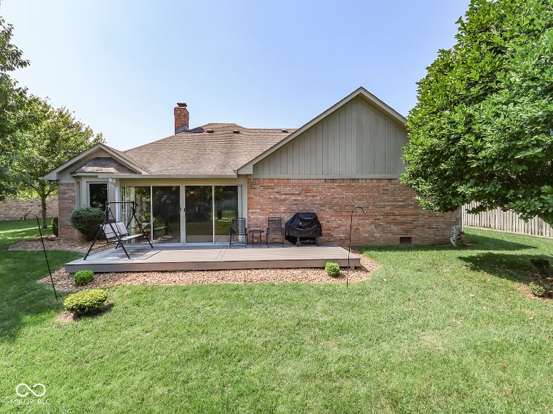 Building Photo - 825 Bayside Dr