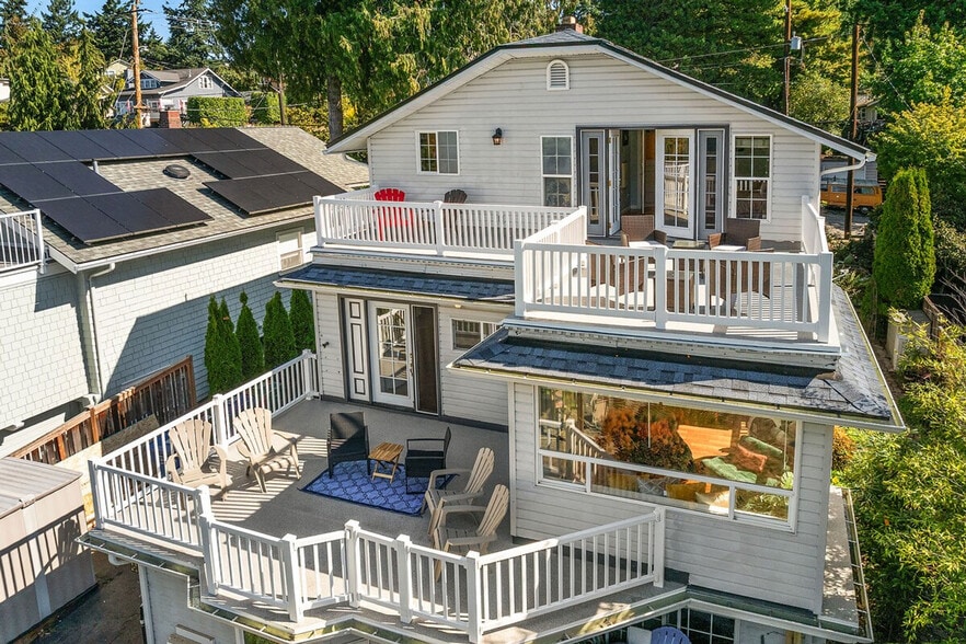 Building Photo - 3668 SW Othello St