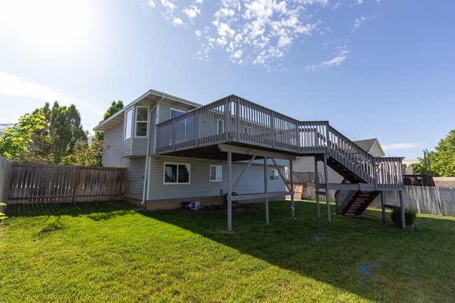 Building Photo - 2379 N 1075 E