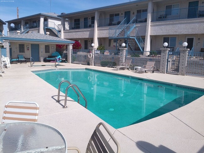 Building Photo - 1775 Bimini Ln