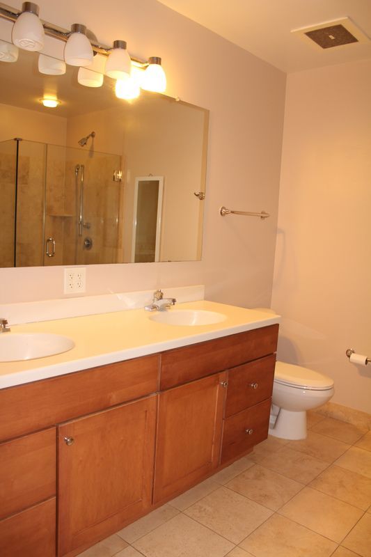 Building Photo - 105-UNIT CHRISTINA LANDING DR, 1703