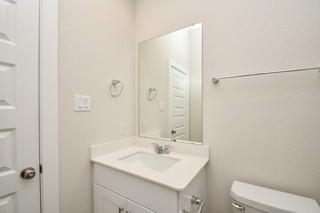 Building Photo - 5838 Wayne Wy