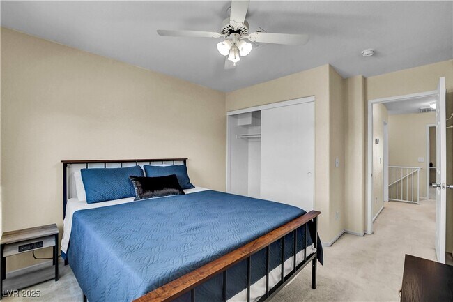 Building Photo - 9309 Mountain Rise Ave
