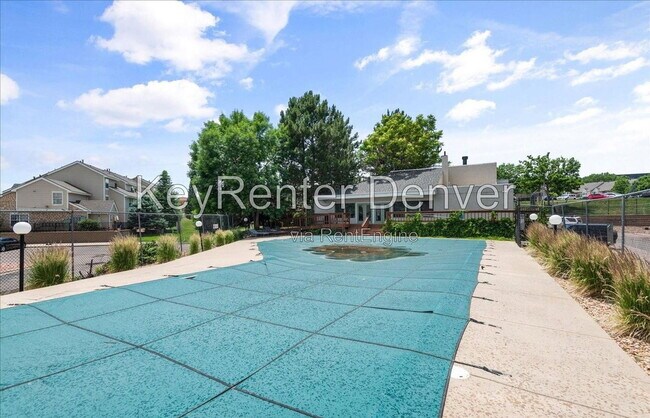 Building Photo - 1830 Newland Ct