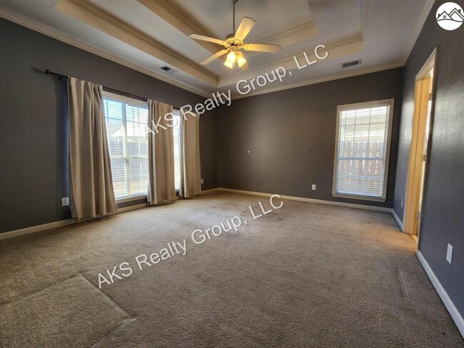 Building Photo - 104 Lantana Cir