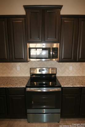Building Photo - 5633 Briar Fld