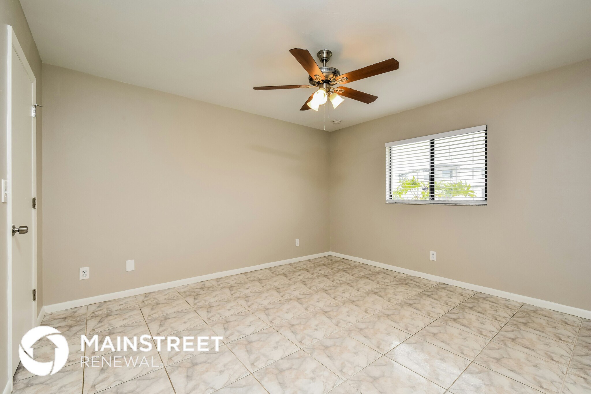 Building Photo - 8360 Coral Dr