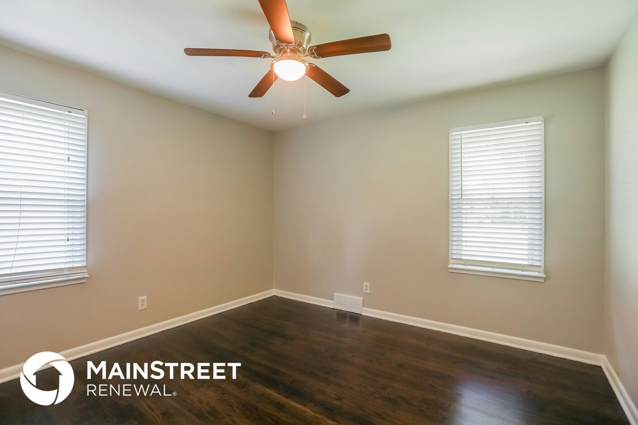 Building Photo - 7102 N Baltimore Ave