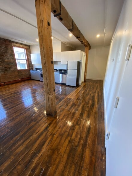 Building Photo - 791 Tremont St