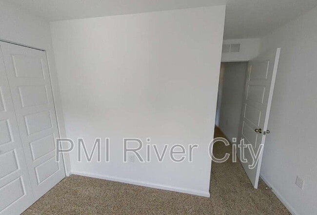 Building Photo - 12741 Geronimo Pl