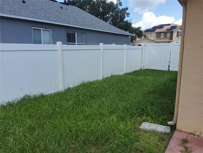 Building Photo - 3055 Anquilla Ave