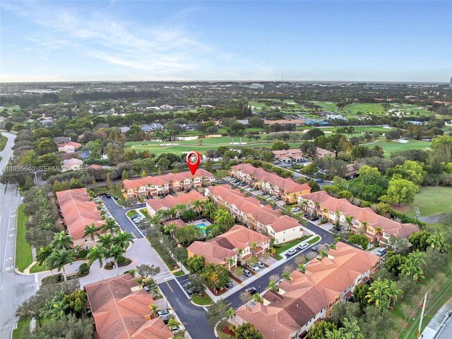 Building Photo - 165 Emerald Creek Terrace