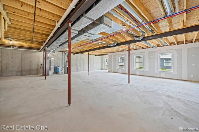 Building Photo - 7453 Village Ct