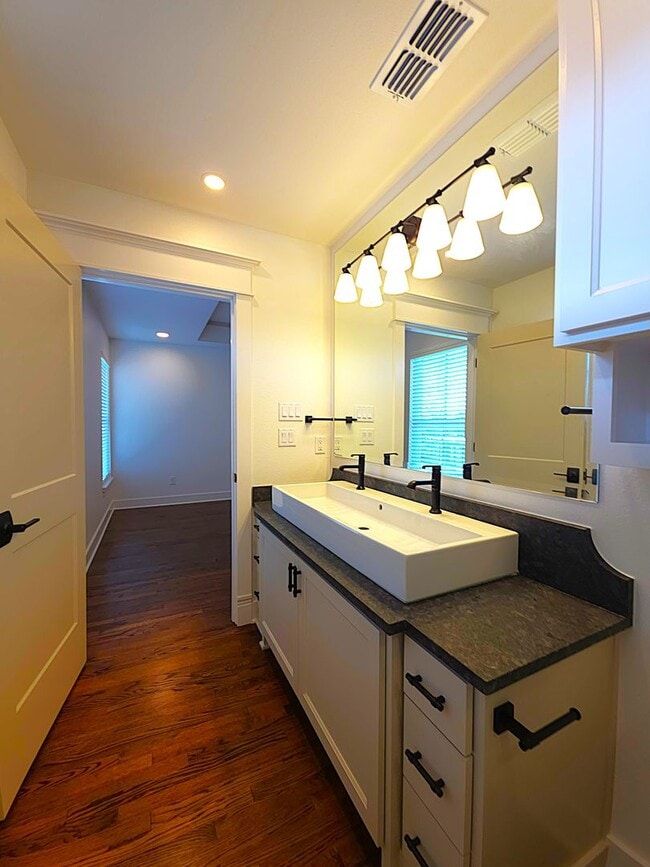 Building Photo - Lease this fully remodeled sanctuary – where modern luxury meets timeless East Texas charm!