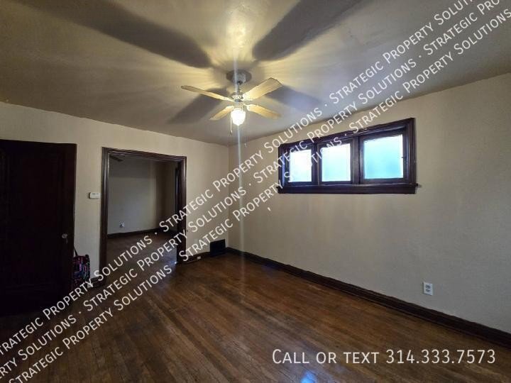 Building Photo - 4732 W Florissant Ave