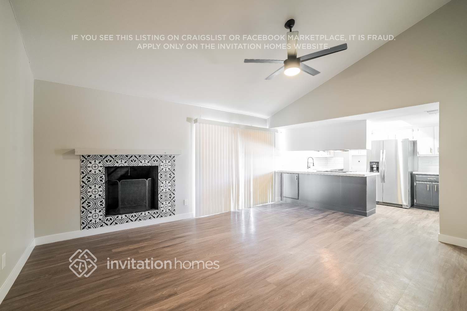 Building Photo - 6433 W Sunnyslope Ln