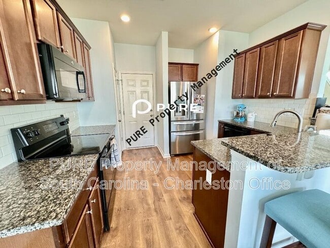 Building Photo - 239 Swamp Creek Ln
