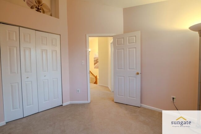 Building Photo - 1016 Arborwood Pl