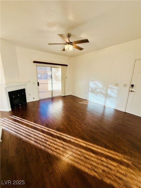 Building Photo - 1050 E Cactus Ave