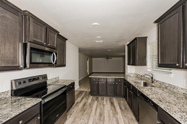 Building Photo - 122 Bluebonnet Dr