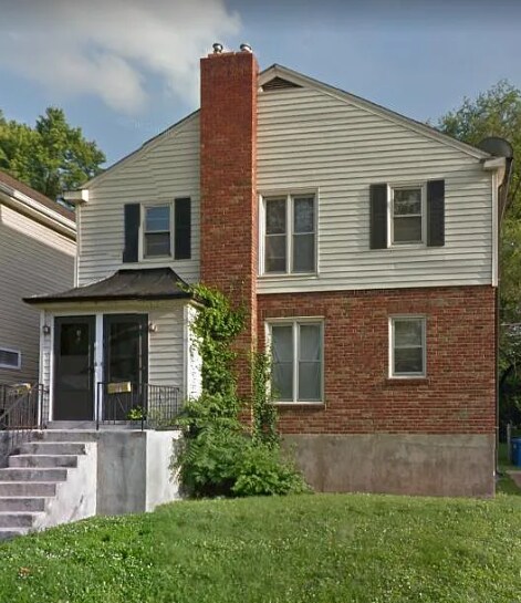 Building Photo - 7558 Woodland Ave Unit B