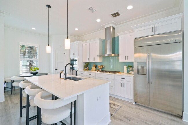 Building Photo - 4736 Amhurst Cir