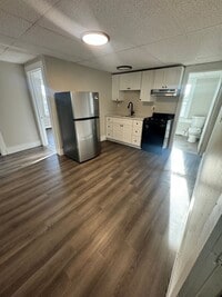 Building Photo - 21-23 Cedar Street-Unit 5