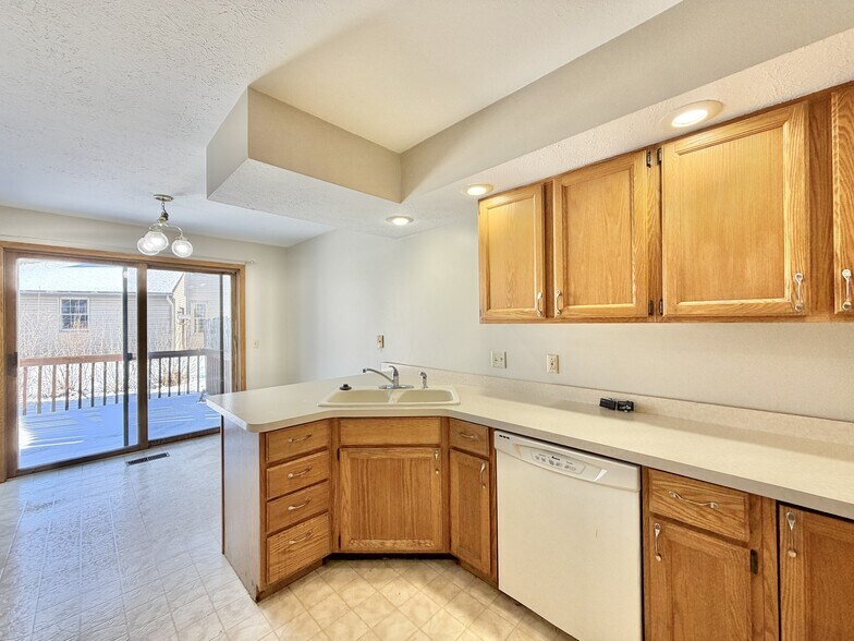 Building Photo - 3204 Westminster Rd