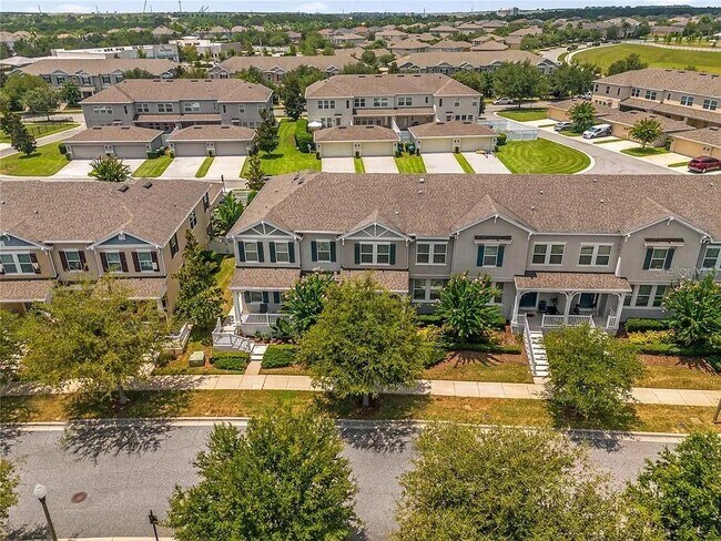 Building Photo - 8130 Red Stopper Ln