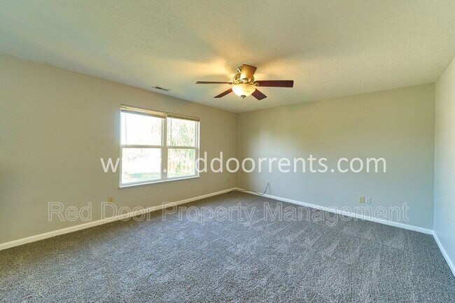 Building Photo - 12994 Quarterback Ln