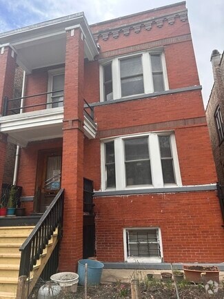 Building Photo - 4152 N Kimball Ave