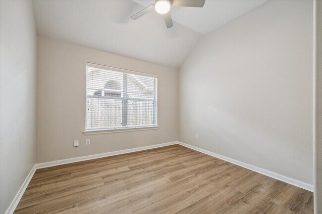Building Photo - 18747 Candle Park Dr