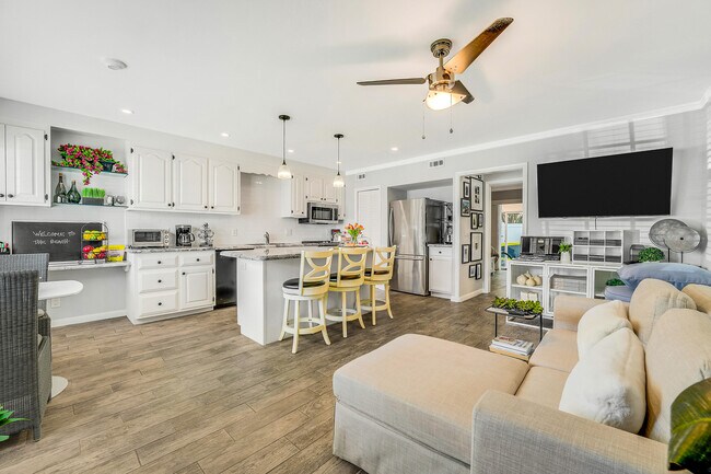 Primary Photo - 5505 N Ocean Blvd