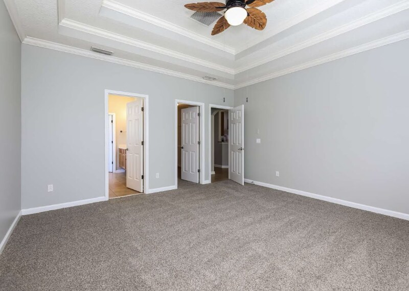 Building Photo - 43784 Devan Lee Dr W