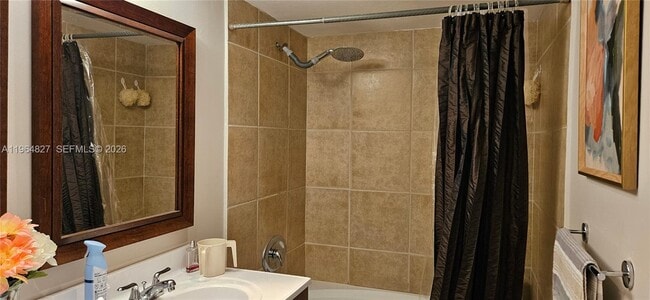 Building Photo - 2851 NE 183rd St