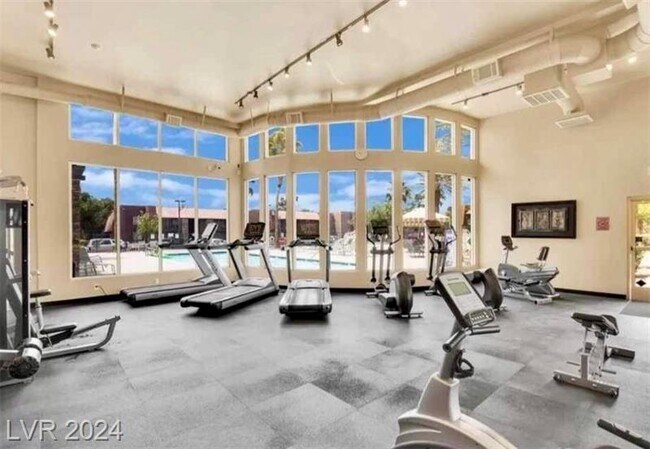 Building Photo - 5160 Indian River Dr