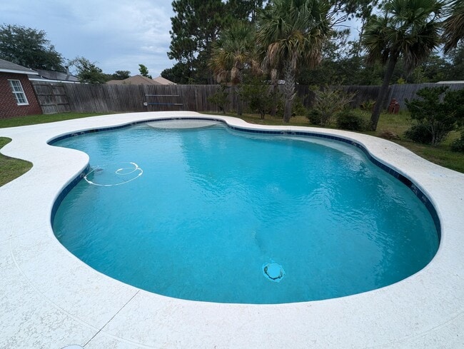 Building Photo - 1920 Morella St