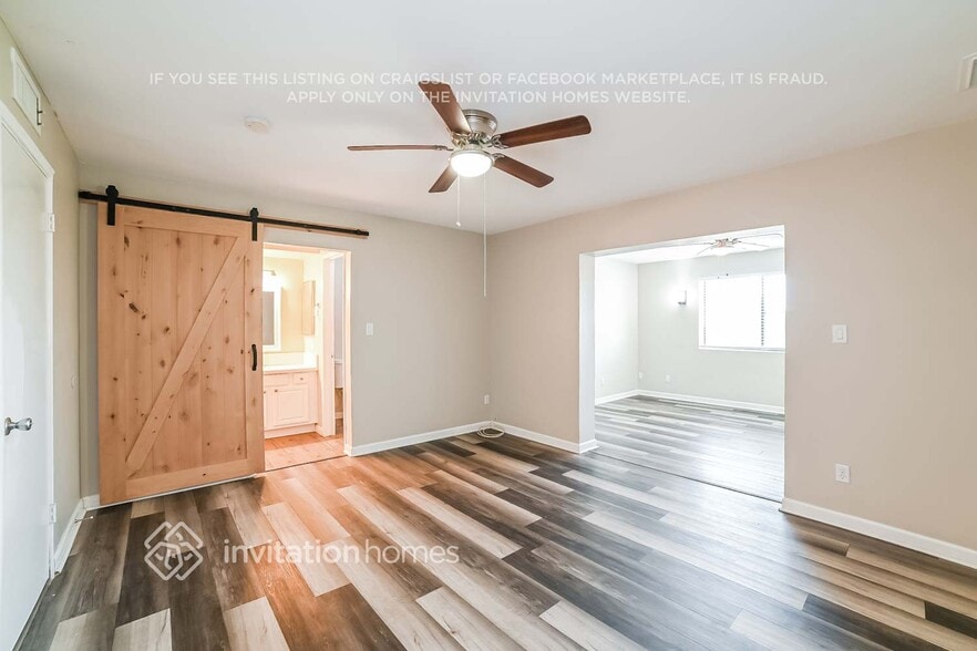 Building Photo - 4701 W Lupine Ave