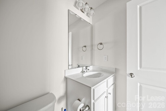 Building Photo - 715 Lackey St