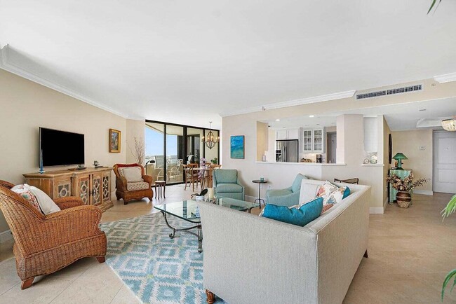 Building Photo - 5080 N Ocean Dr