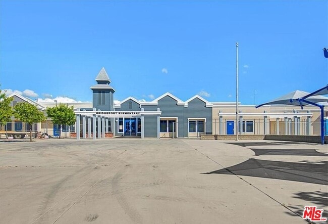 Building Photo - 23810 Bayview Ct